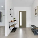 Prime Location! Hidden Oasis 4 Bedroom 10 Min To Strip